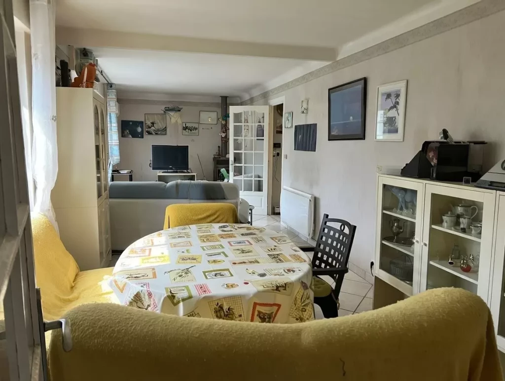 cd3a99a0-a494-459b-952b-e91e26e4870b